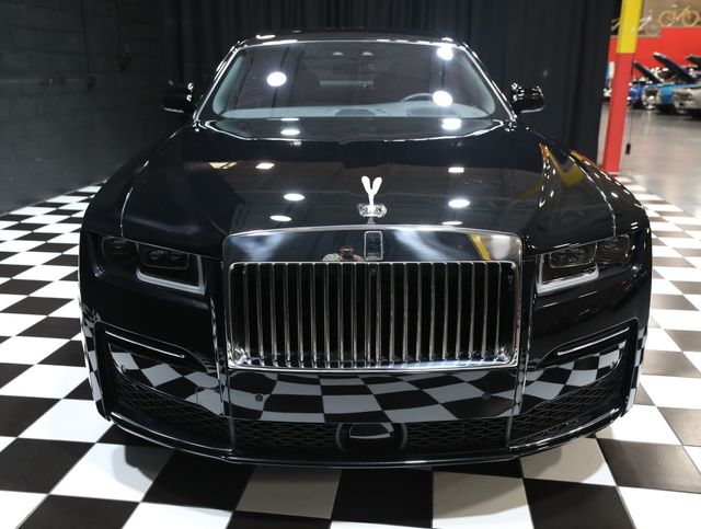 2023 Rolls-Royce Ghost Sedan - 23018100 - 10