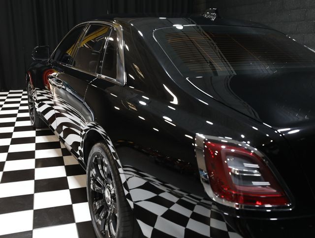 2023 Rolls-Royce Ghost Sedan - 23018100 - 26