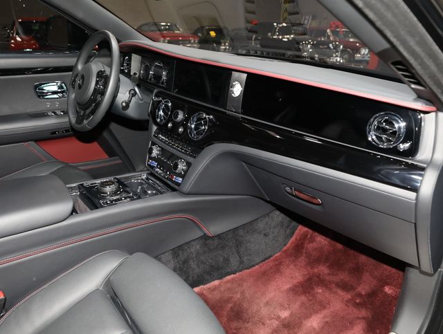 2023 Rolls-Royce Ghost Sedan - 23018100 - 37