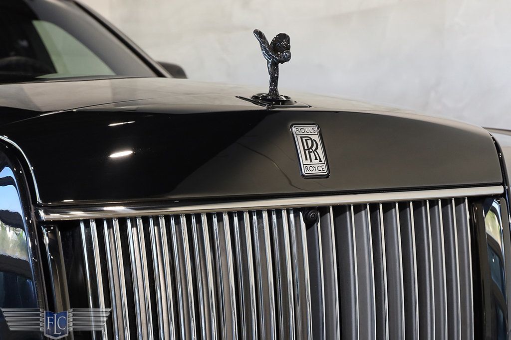 2023 Rolls-Royce Phantom Extended Wheelbase Sedan - 22919608 - 10
