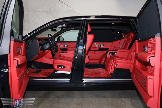 2023 Rolls-Royce Phantom Extended Wheelbase Sedan - 22919608 - 12