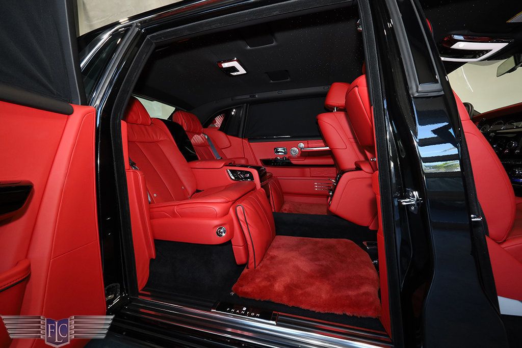 2023 Rolls-Royce Phantom Extended Wheelbase Sedan - 22919608 - 18