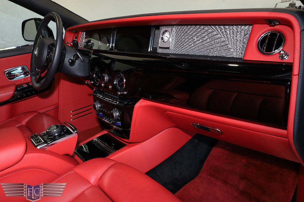 2023 Rolls-Royce Phantom Extended Wheelbase Sedan - 22919608 - 40