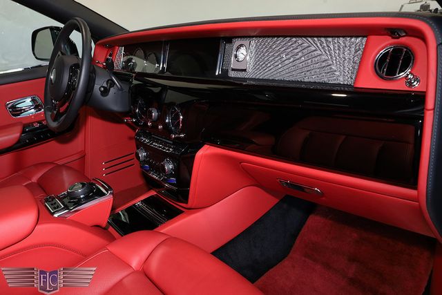 2023 Rolls-Royce Phantom Extended Wheelbase Sedan - 22919608 - 40