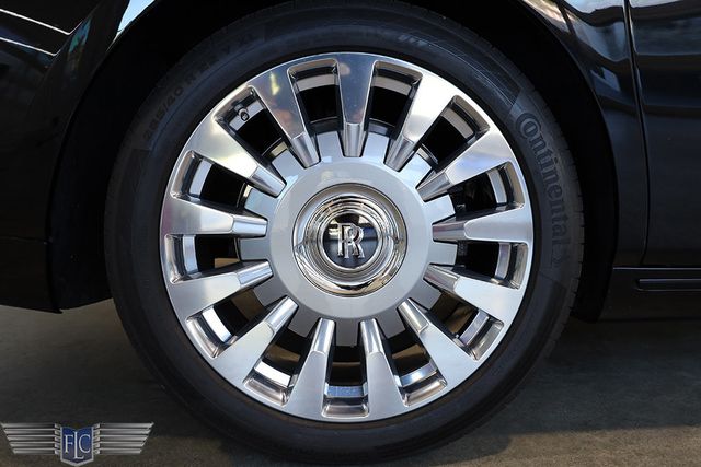2023 Rolls-Royce Phantom Extended Wheelbase Sedan - 22919608 - 52