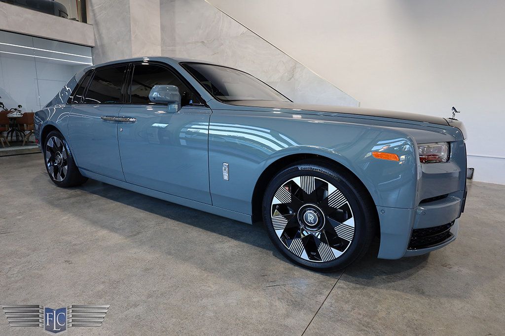 2023 Rolls-Royce Phantom Sedan - 22968200 | Video 1