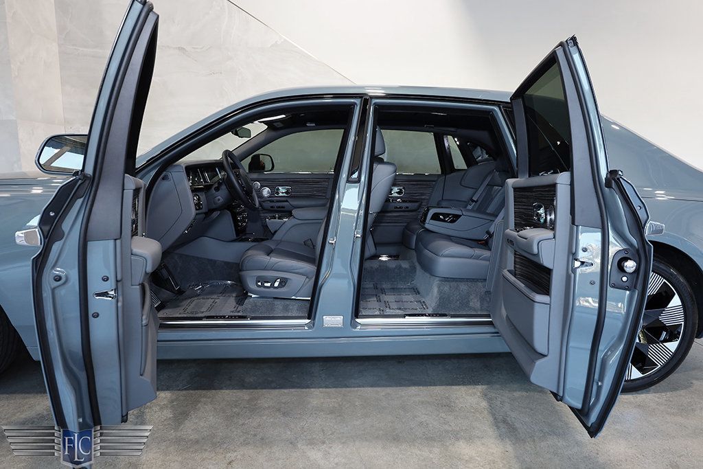 2023 Rolls-Royce Phantom Sedan - 22968200 - 14