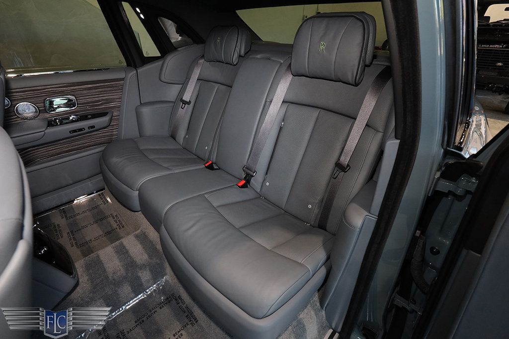 2023 Rolls-Royce Phantom Sedan - 22968200 - 22
