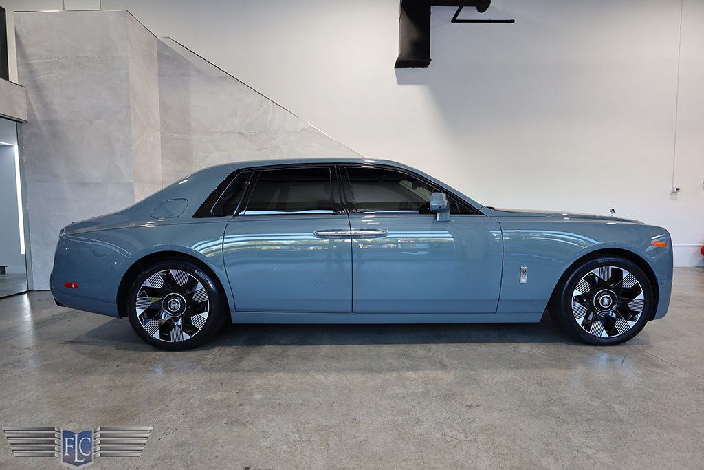 2023 Rolls-Royce Phantom Sedan - 22968200 - 2