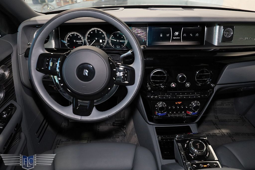 2023 Rolls-Royce Phantom Sedan - 22968200 - 34