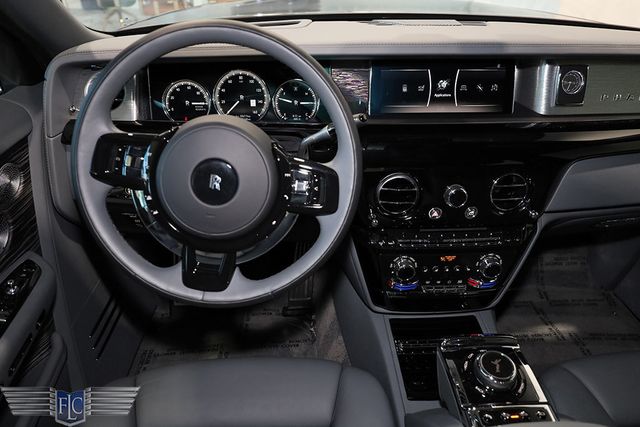 2023 Rolls-Royce Phantom Sedan - 22968200 - 34