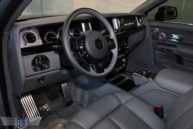 2023 Rolls-Royce Phantom Sedan - 22968200 - 35