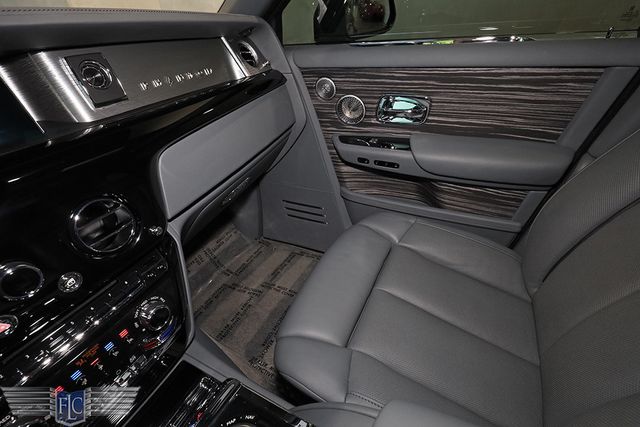 2023 Rolls-Royce Phantom Sedan - 22968200 - 45