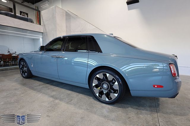 2023 Rolls-Royce Phantom Sedan - 22968200 - 4