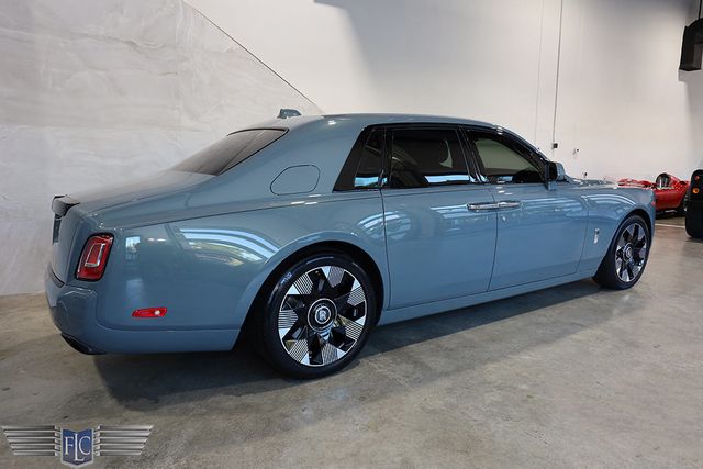 2023 Rolls-Royce Phantom Sedan - 22968200 - 5
