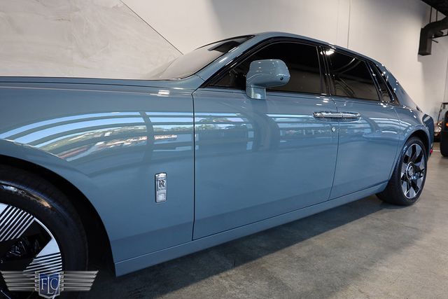 2023 Rolls-Royce Phantom Sedan - 22968200 - 8