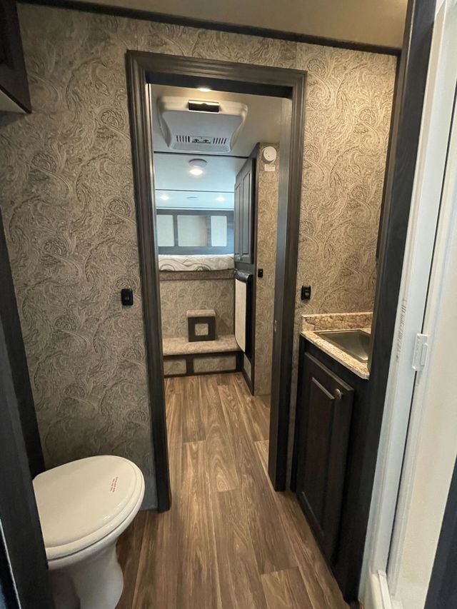 2023 Shadow 3 Horse Slant 7'6 Living Quarters w/ Slide  - 22996800 - 15