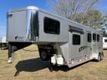 2023 Shadow 3 Horse Slant 7'6 Living Quarters w/ Slide  - 22996800 - 1
