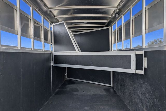 2023 Shadow 3 Horse Slant Open Air  - 22994698 - 5