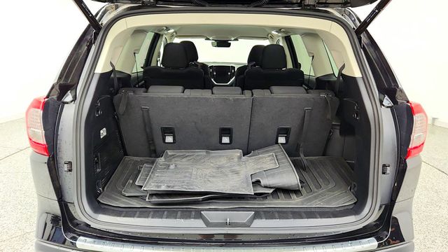 2023 Subaru Ascent Premium 7-Seater w/ Convenience Pkg & Wireless Charger - 23033433 - 21