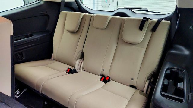 2023 Subaru Ascent Premium 8-Passenger - 23044432 - 19