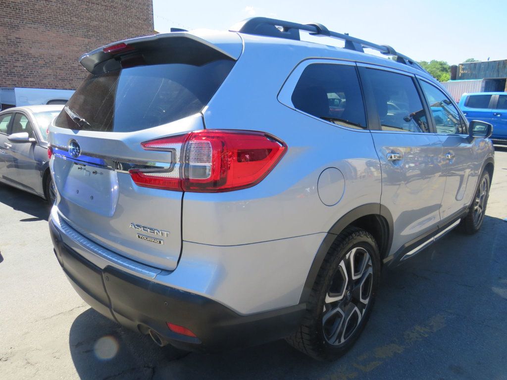 Subaru Ascent photo 5