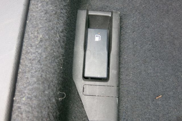 2023 Subaru Crosstrek Limited CVT - 22865327 - 65