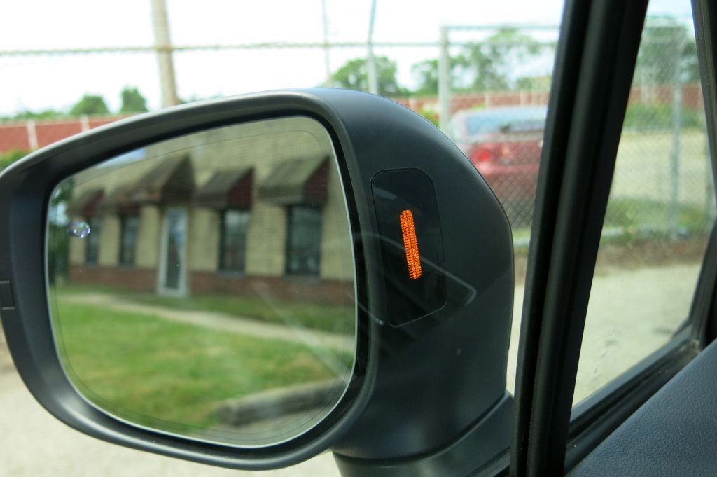 2023 Subaru Crosstrek Limited CVT - 22891281 - 94