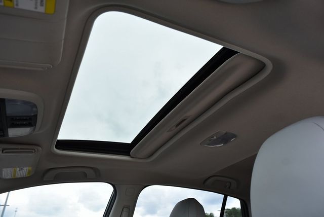 2023 Subaru Crosstrek Limited CVT - 22902335 - 30