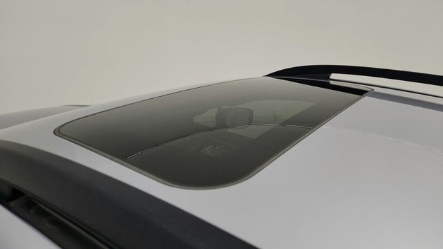 2023 Subaru Crosstrek Limited CVT with Moonroof, Navigation & harman/kardon Audio Pkg - 22955268 - 9