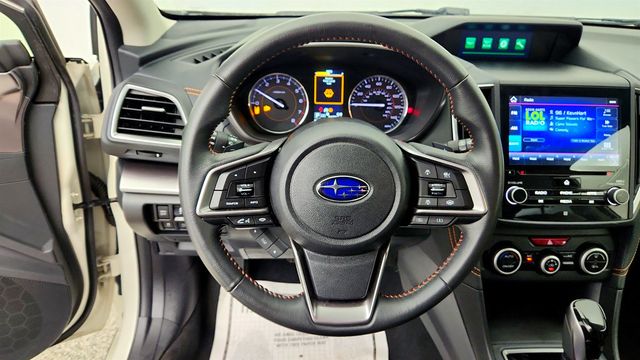 2023 Subaru Crosstrek Limited CVT w/ Moonroof Pkg 1 - 23032689 - 13
