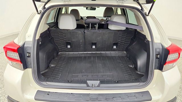 2023 Subaru Crosstrek Limited CVT w/ Moonroof Pkg 1 - 23032689 - 22