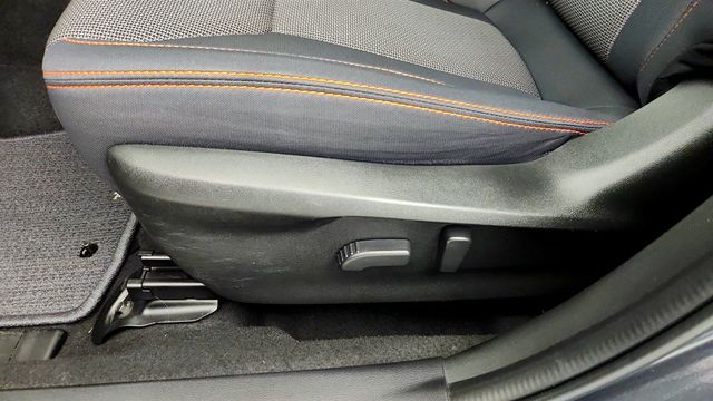2023 Subaru Crosstrek Premium CVT - 23020210 - 11