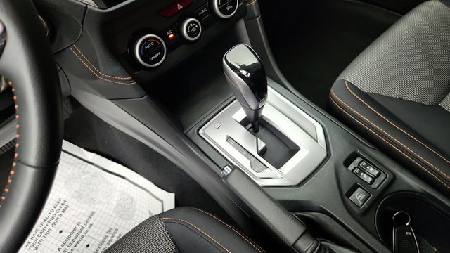 2023 Subaru Crosstrek Premium CVT w/ Moonroof Pkg - 23081078 - 16