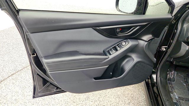 2023 Subaru Crosstrek Premium CVT w/ Power Moonroof & Blind Spot Detection - 22992810 - 9