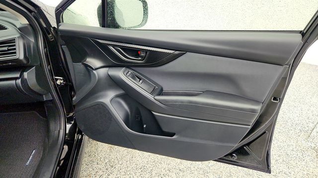 2023 Subaru Crosstrek Premium CVT w/ Power Moonroof & Blind Spot Detection - 22992810 - 25