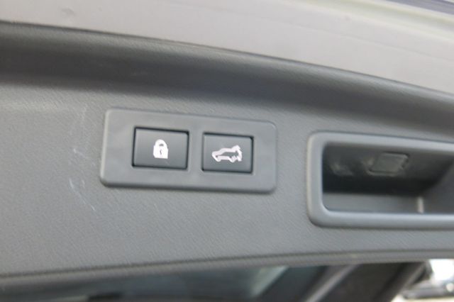 2023 Subaru Forester Limited CVT - 22950923 - 51