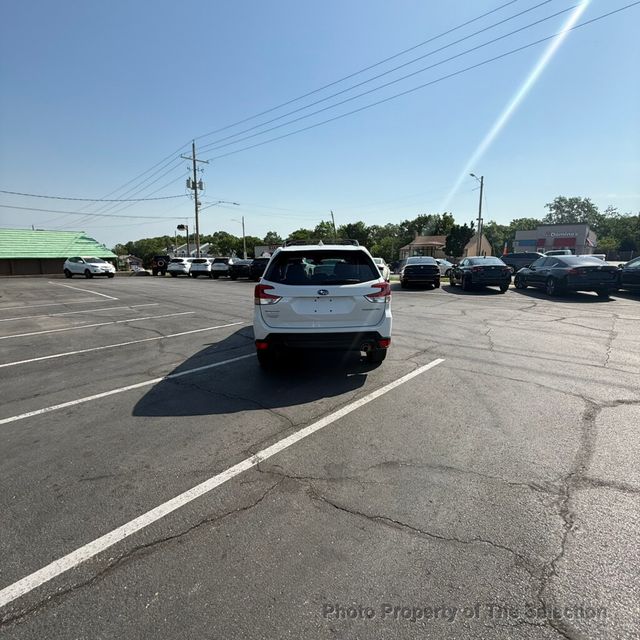 2023 Subaru Forester LIMITED W/EYESIGHT, APPLE CARPLAY & STARLINK - 23026204 - 11