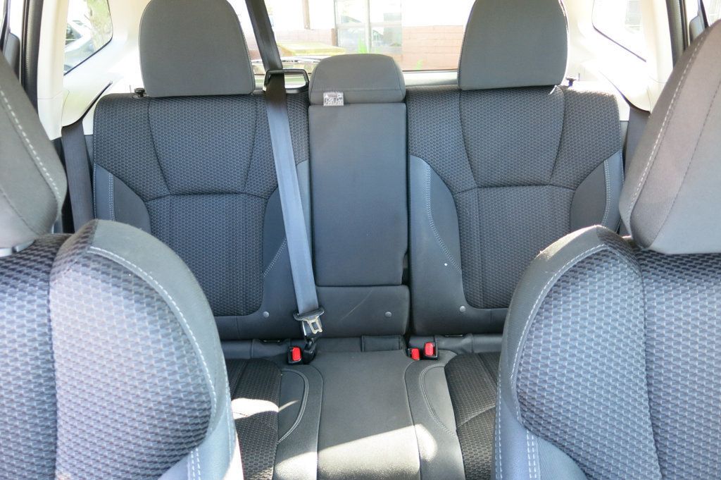 2023 Subaru Forester Premium photo 18