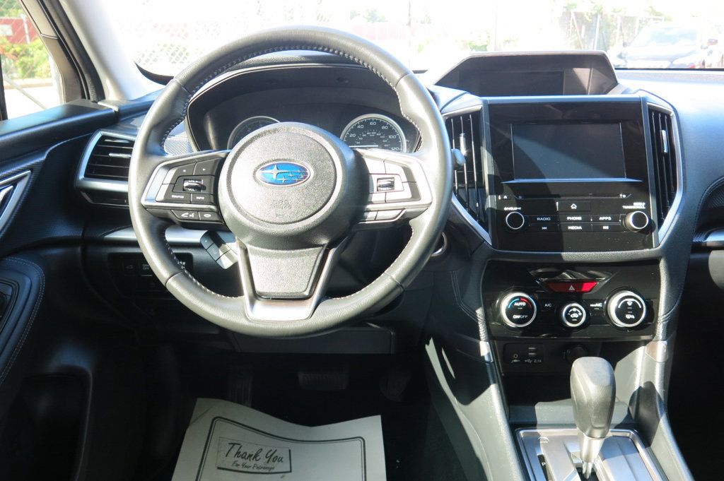 2023 Subaru Forester Premium photo 20
