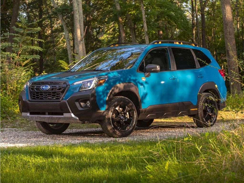 2023 Subaru Forester Premium CVT - 23050133 - 0