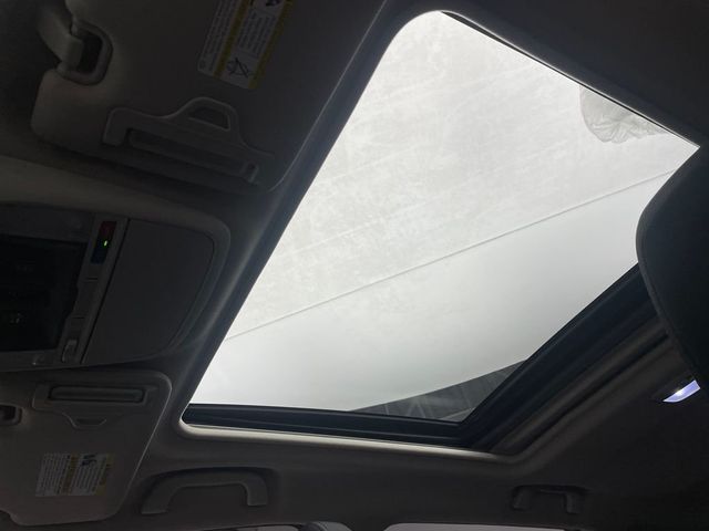 2023 Subaru Forester Premium CVT - 22996478 - 32