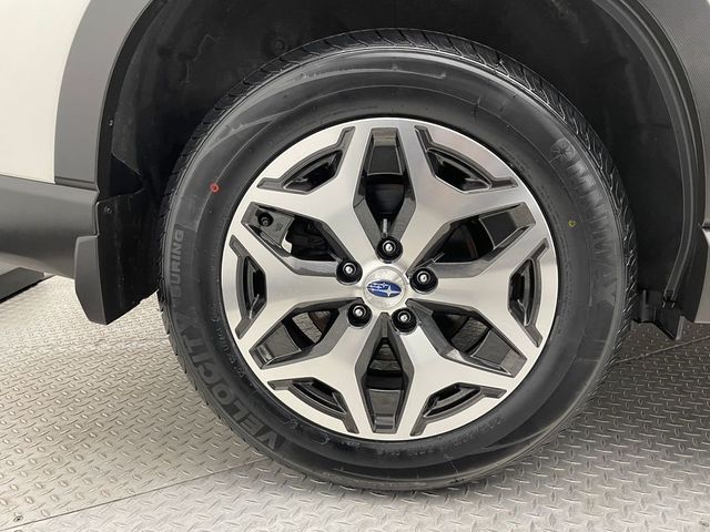 2023 Subaru Forester Premium CVT - 22996478 - 48