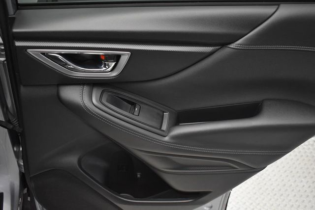 2023 Subaru Forester Premium CVT - 23000262 - 29