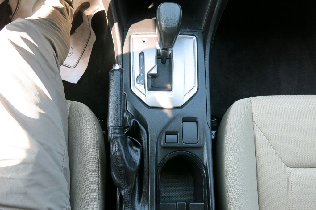 2023 Subaru Impreza 5-door CVT - 22886769 - 28