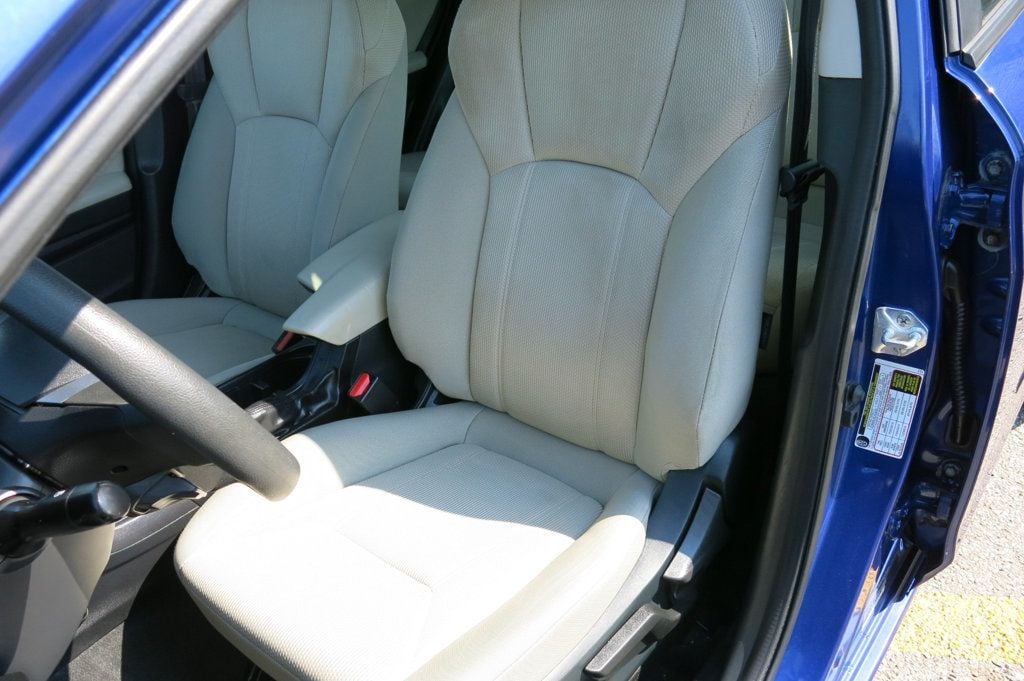 2023 Subaru Impreza 2.0i photo 34