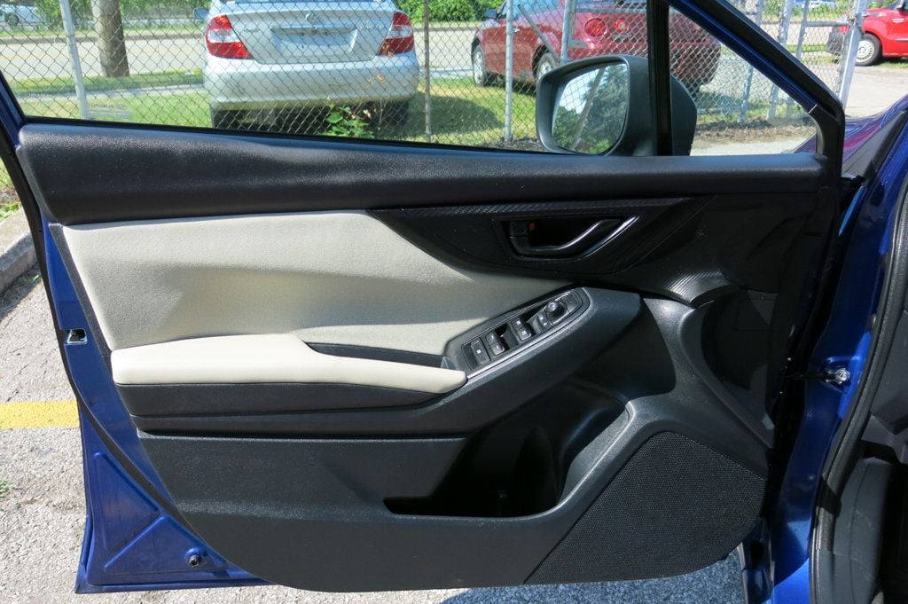 2023 Subaru Impreza 2.0i photo 40