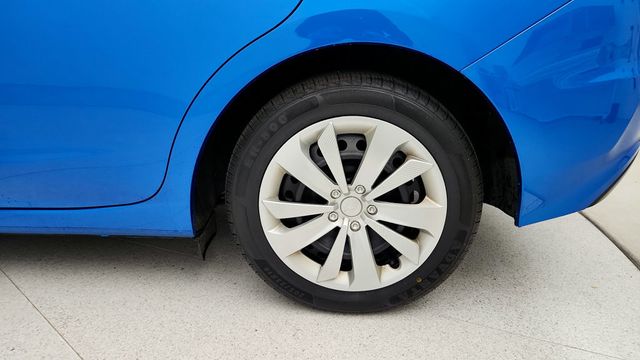 2023 Subaru Impreza 5-door CVT - 22947436 - 8