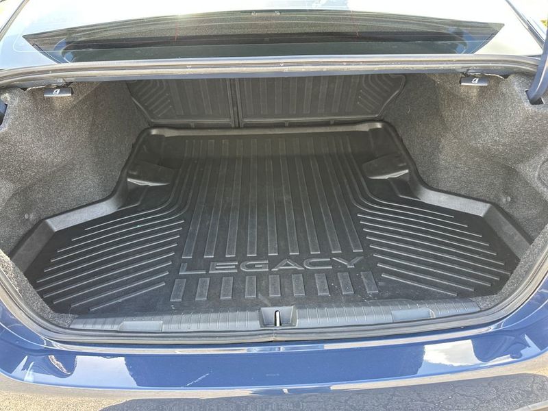 2023 Subaru Legacy Premium CVT - 22993575 - 19