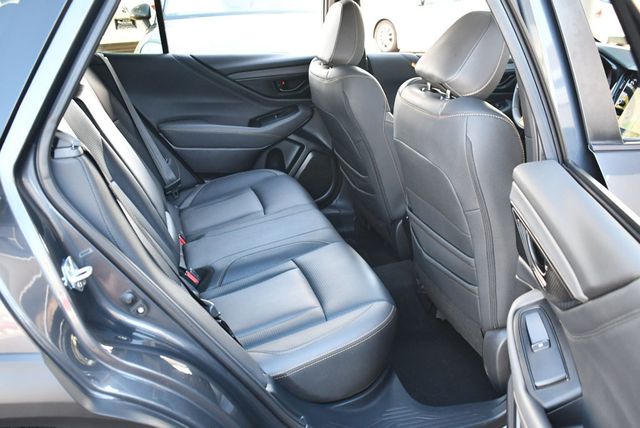 2023 Subaru Outback  AWD Wagon W/Eyesight Pre-Collision Braking and Navigation - 22920233 - 18